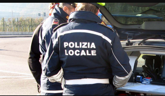 I carabinieri e la polizia municipale contro l’Abusivismo commerciale