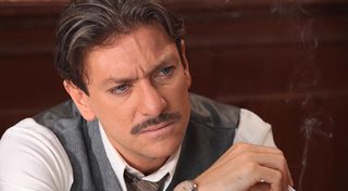 Il Teatro Summarte presenta “L’ispettore Drake e il delitto perfetto”