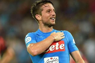 La Serie A è ai nastri di partenza, il Napoli studia la variante Mertens