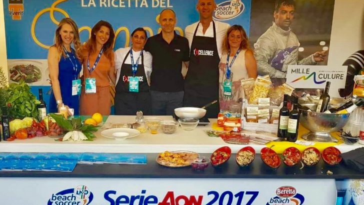 Beach soccer: i campioni ai fornelli