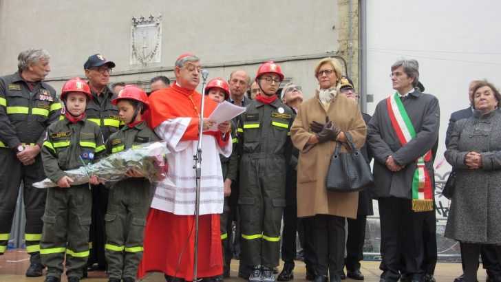 Festa dell’Immacolata 2017, Ministro Pinotti: “Napoli città magnifica”. Cardinale Sepe: “Giovani, amate la città senza tradirla”