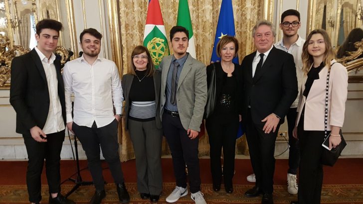 ROMA, Quirinale. Il Presidente Mattarella esorta gli studenti campani: “Continuate a credere nella forza dell’integrità