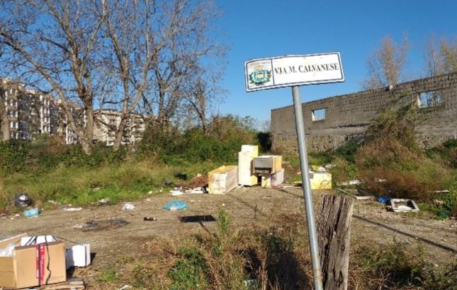 Rifiuti inVia Calvanese: la risposta di Casoria Ambiente