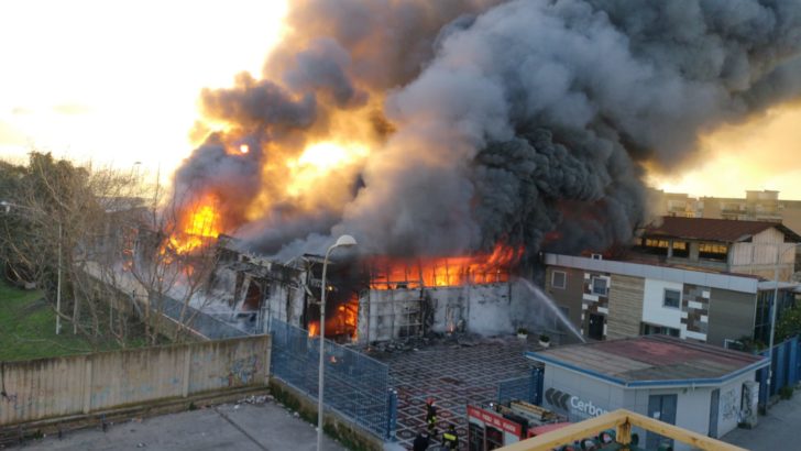 VIDEO – Incendio a Casoria