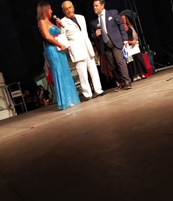 Meritato successo per il Premio Internazionale D’Arte, Cultura e Moda “Città di Napoli” IX Edizione Oscar Accademico. Memorial “Libero Bovio”.