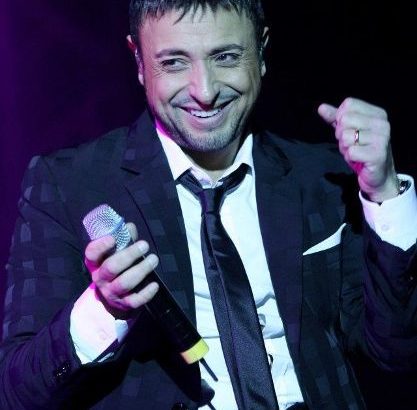 GIGI FINIZIO INAUGURERA’ TUTTOSPOSI E SARA’ PREMIATO CON IL FAMILY AWARD