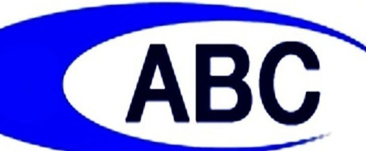 Insetti e ratti, la denuncia di un condominio di Casoria