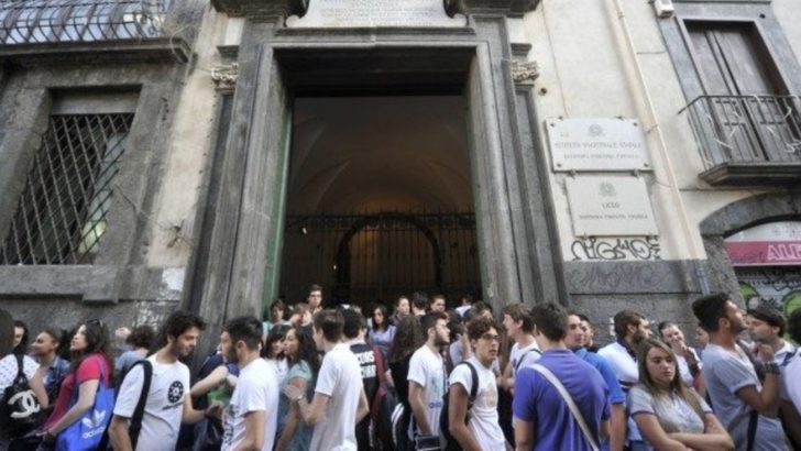 Arriva da Casoria il nuovo preside del liceo “Pimentel Fonseca”