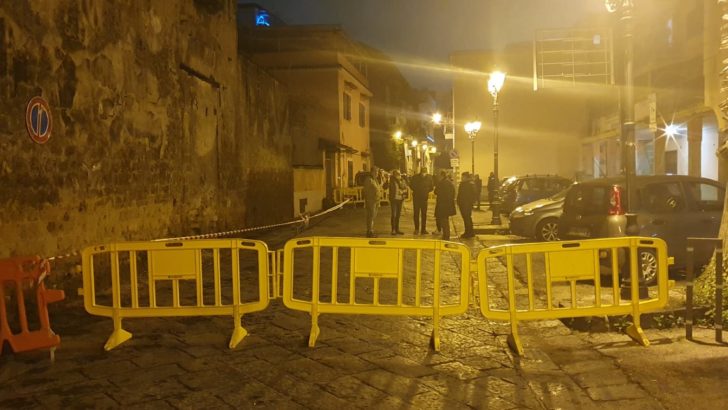 Via Matteotti, dalla caduta dell’albero allo sgombero di alcuni residenti