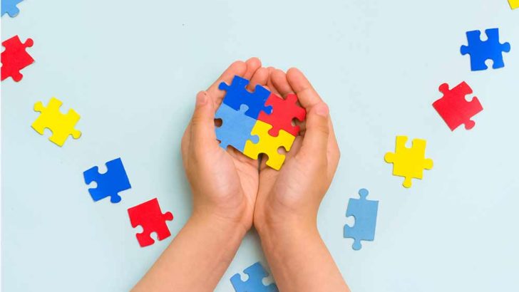 “Mercatino Solidale a Casoria: Un Natale di Solidarietà per i Bambini Autistici”