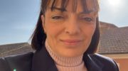 Mugnano, arriva Teresa Manes, madre di Andrea Spezzacatena, che ha ispirato il film “Il ragazzo dai pantaloni rosa”